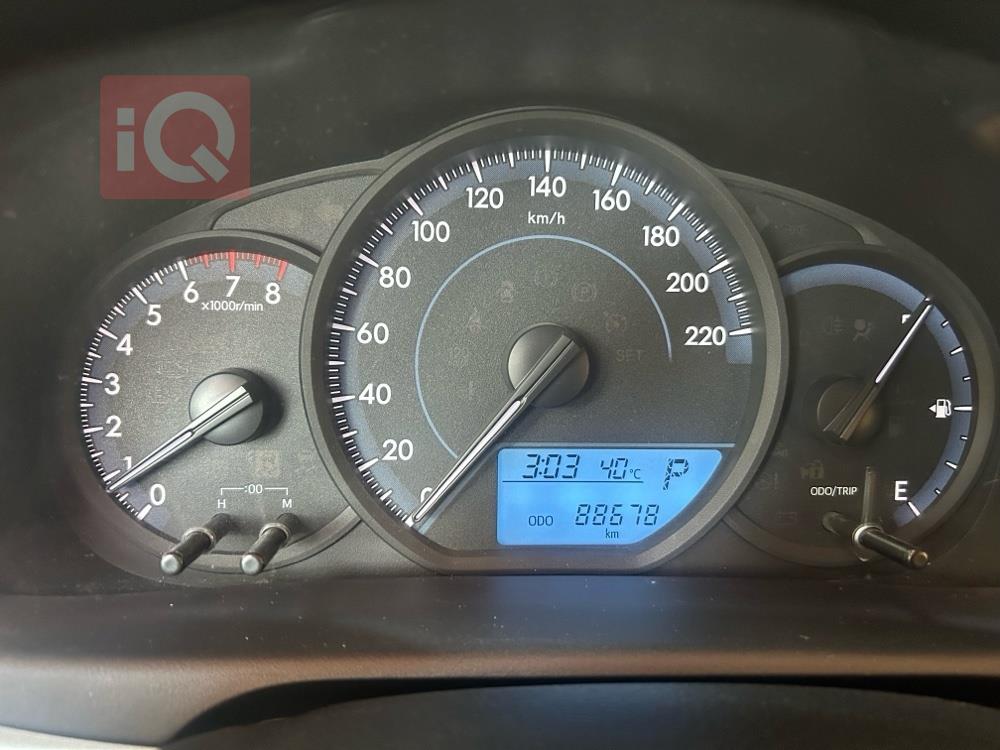 تۆیۆتا یارس